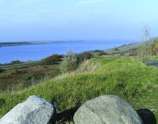 Blick auf Tagebaurestseelandschaft des Werbeliner Sees Blick auf Tagebaurestseelandschaft des Werbeliner Sees
